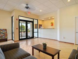 Super 8 La Grange Hotel Bagian luar foto